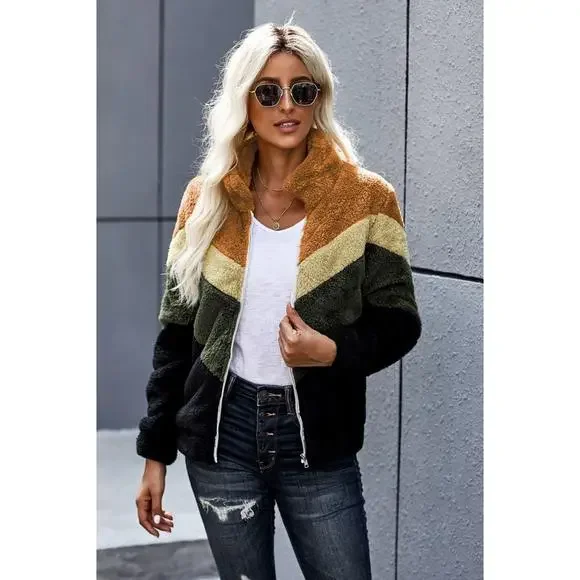 Colorblock Teddy Jacket - Picture 5 of 15